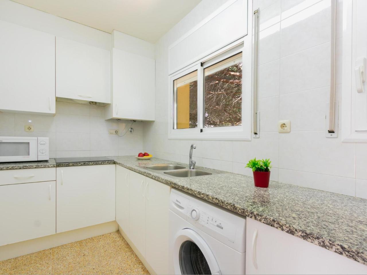 Apartment Velazquez-5 By Interhome Roses Buitenkant foto